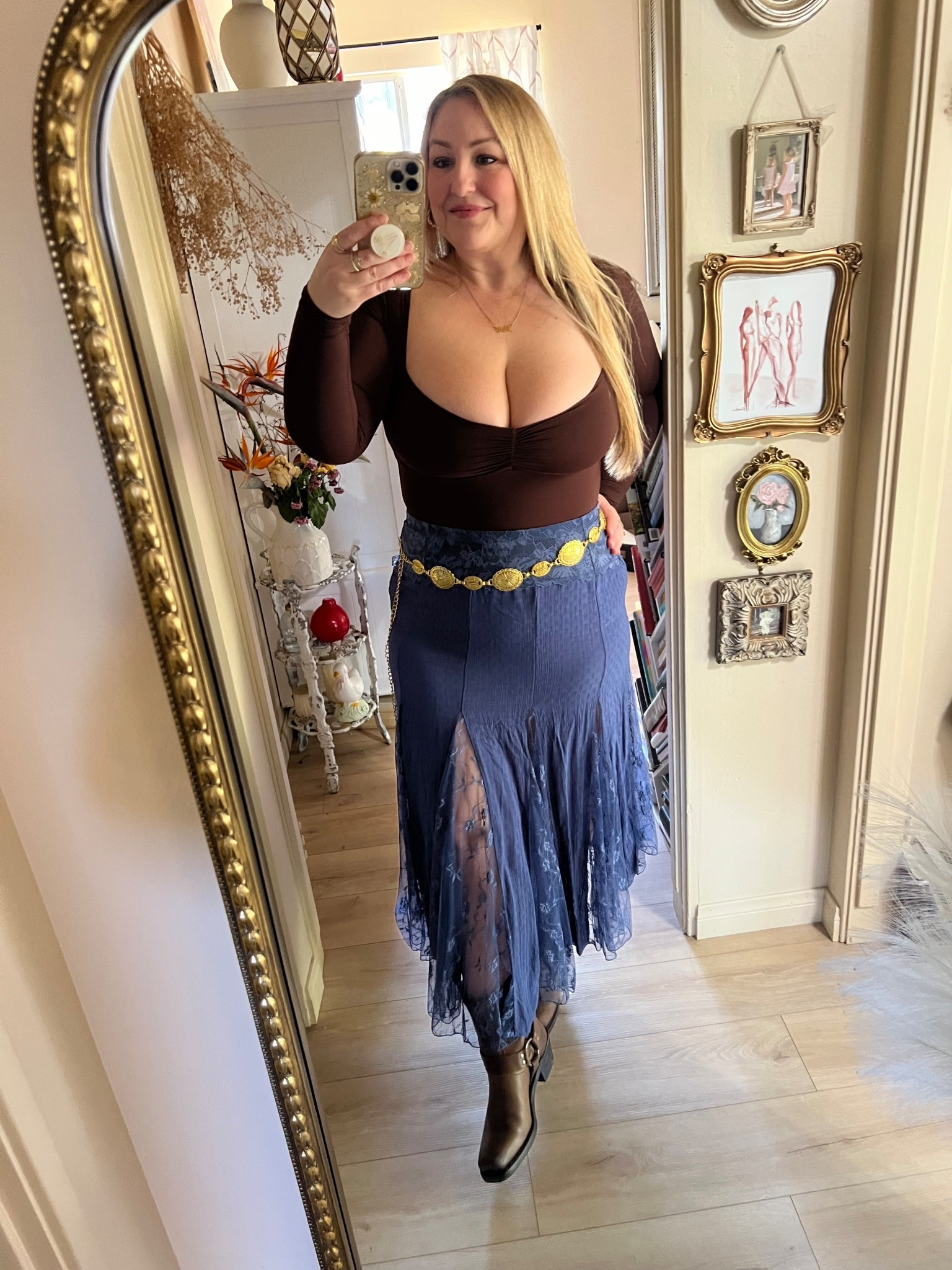 Comfortable and so feminine bodysuit and Lacey skirt combo 
Size L bodysuit and Size L skirt 

#LTKSeasonal #LTKMidsize #LTKOver40