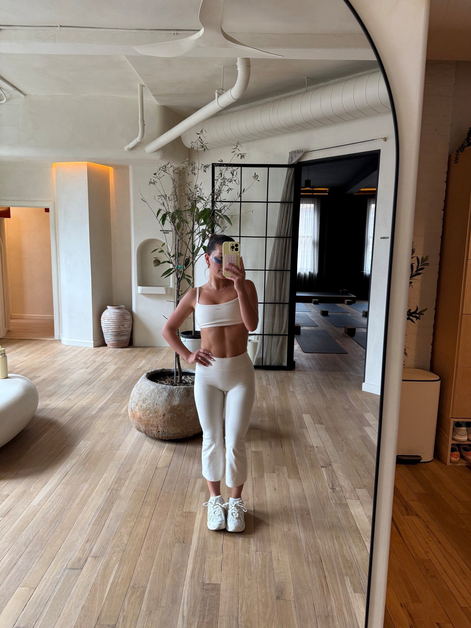 437 set! #437 #workoutset #workout 

#LTKmorningroutine #LTKgrwm #LTKootd