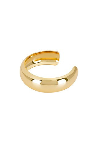 Ettika Bold Metal Cuff in Metallic Gold. | Revolve Clothing (Global)
