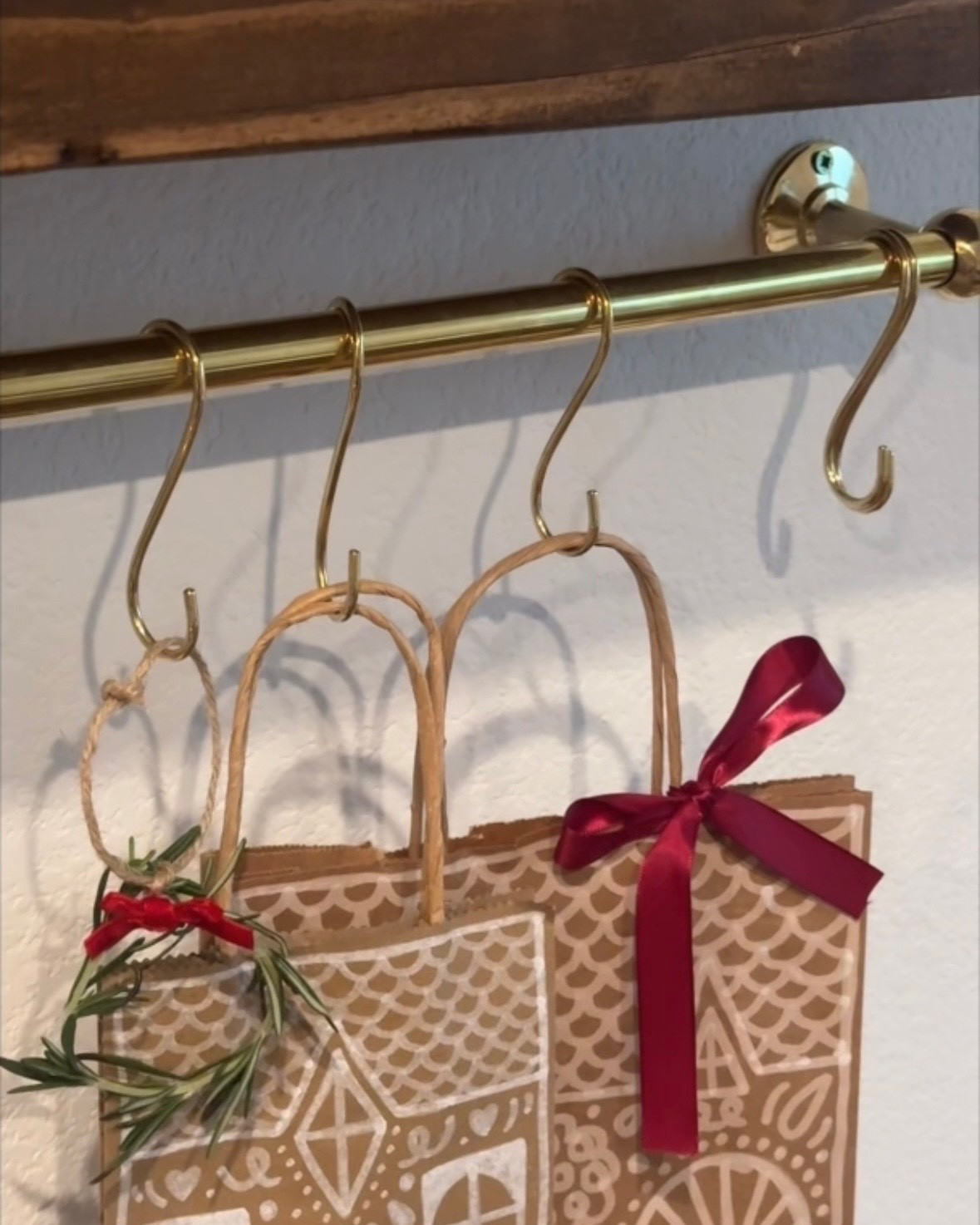 a little handmade magic for the coziest season 🌿❤️

#LTKHoliday #LTKHome #LTKSeasonal