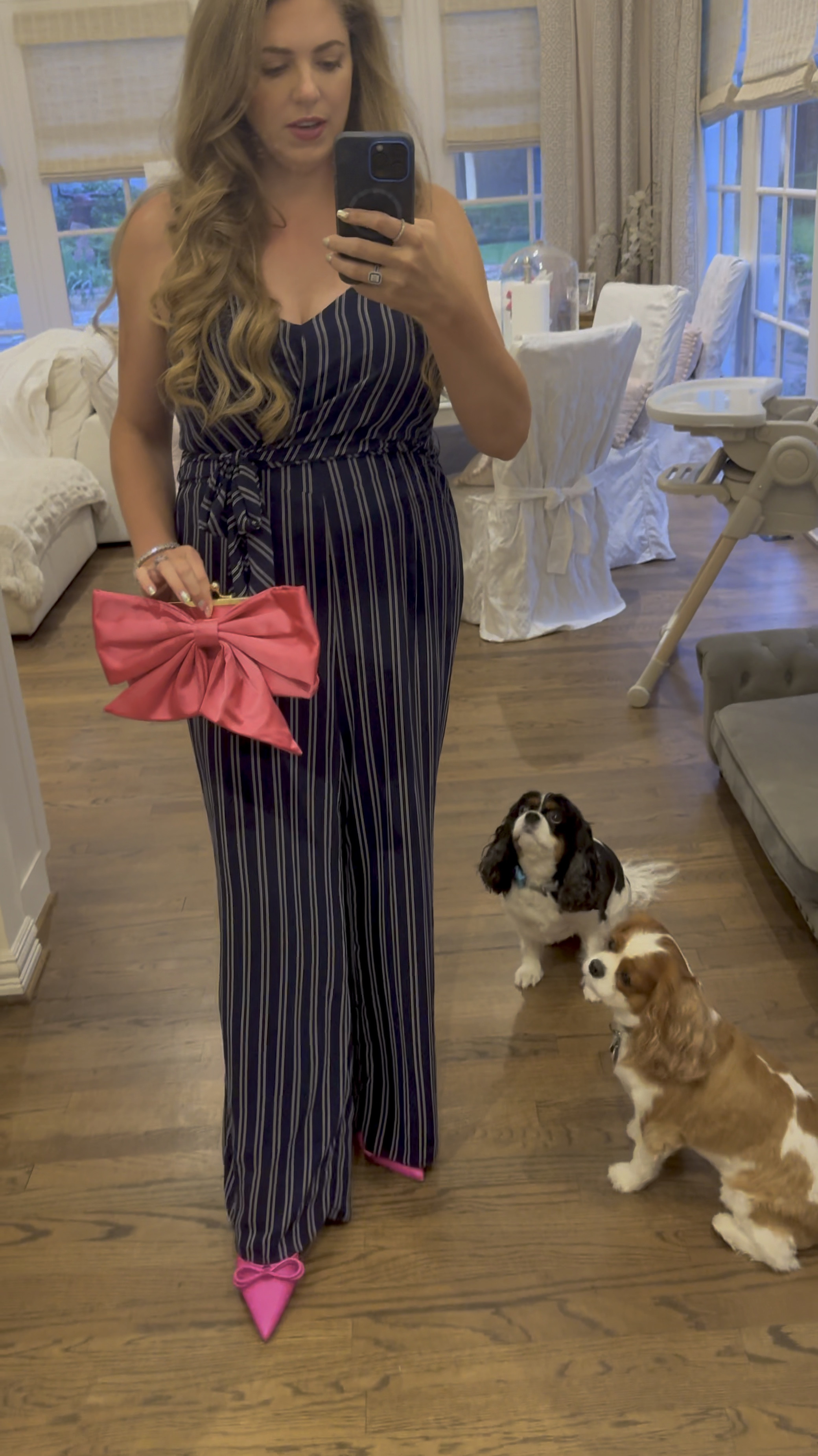 Navy and white outfit tonight! I went shopping in my mom’s closet for some of the accessories, but linked similar items here. 

#LTKVideo