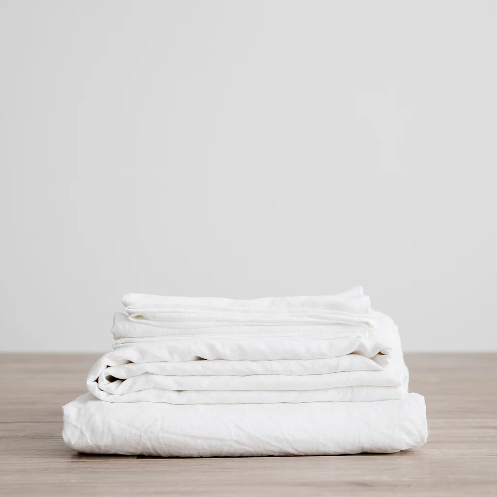 Linen Sheet Set With Pillowcases - White | Cultiver