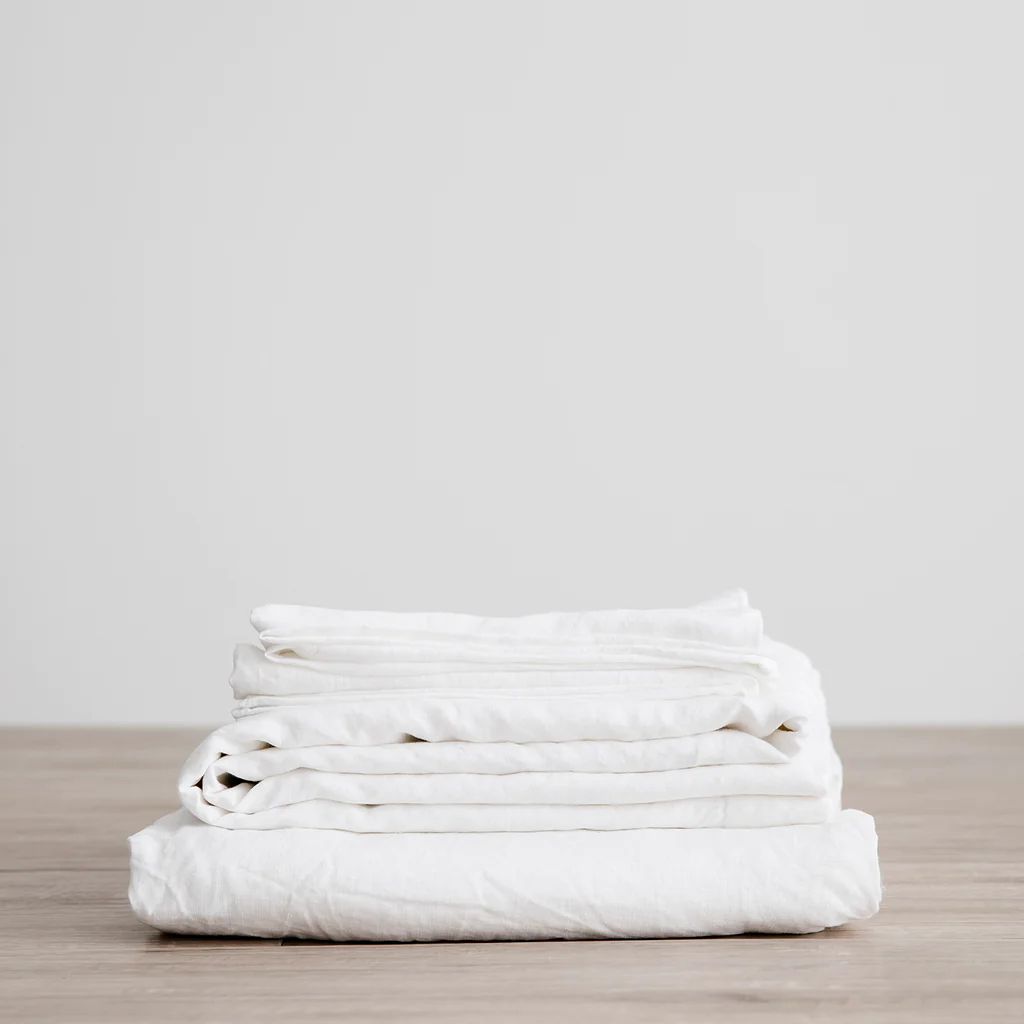 Linen Sheet Set With Pillowcases - White | Cultiver