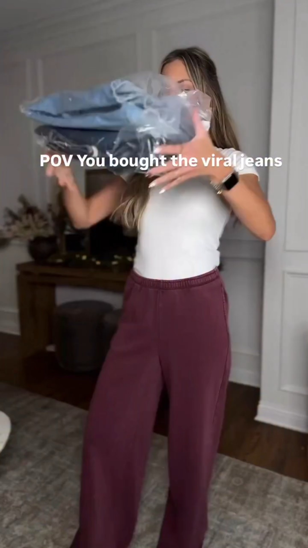 Perfect fit everytime! ⭐️ 

These are comfortable yet cute and easy to throw on and go for all the daytime things but you can easily dress them up for night! 

You can also find these over on my @shop.ltk storefront! https://liketk.it/5wVaA #liketkit 

#levispartner #falloutfitideas #momoutfit #womensjeans #casualoutfitideas #winteroutfits