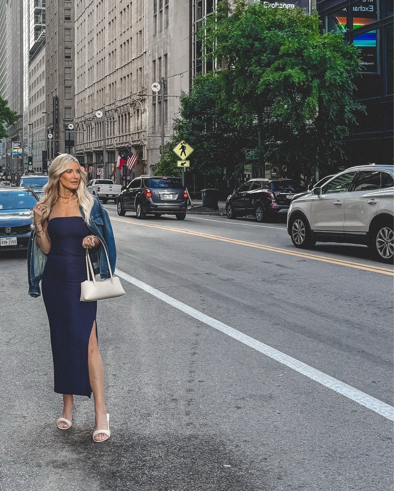 Effortless night-out look 🤍 This navy 2-piece set is under $100, super soft, and stretchy with a flattering side slit that elevates the whole look ✨ I’m wearing an XS and it fits TTS

 

#LTKootd #LTKSeasonal #LTKOver40