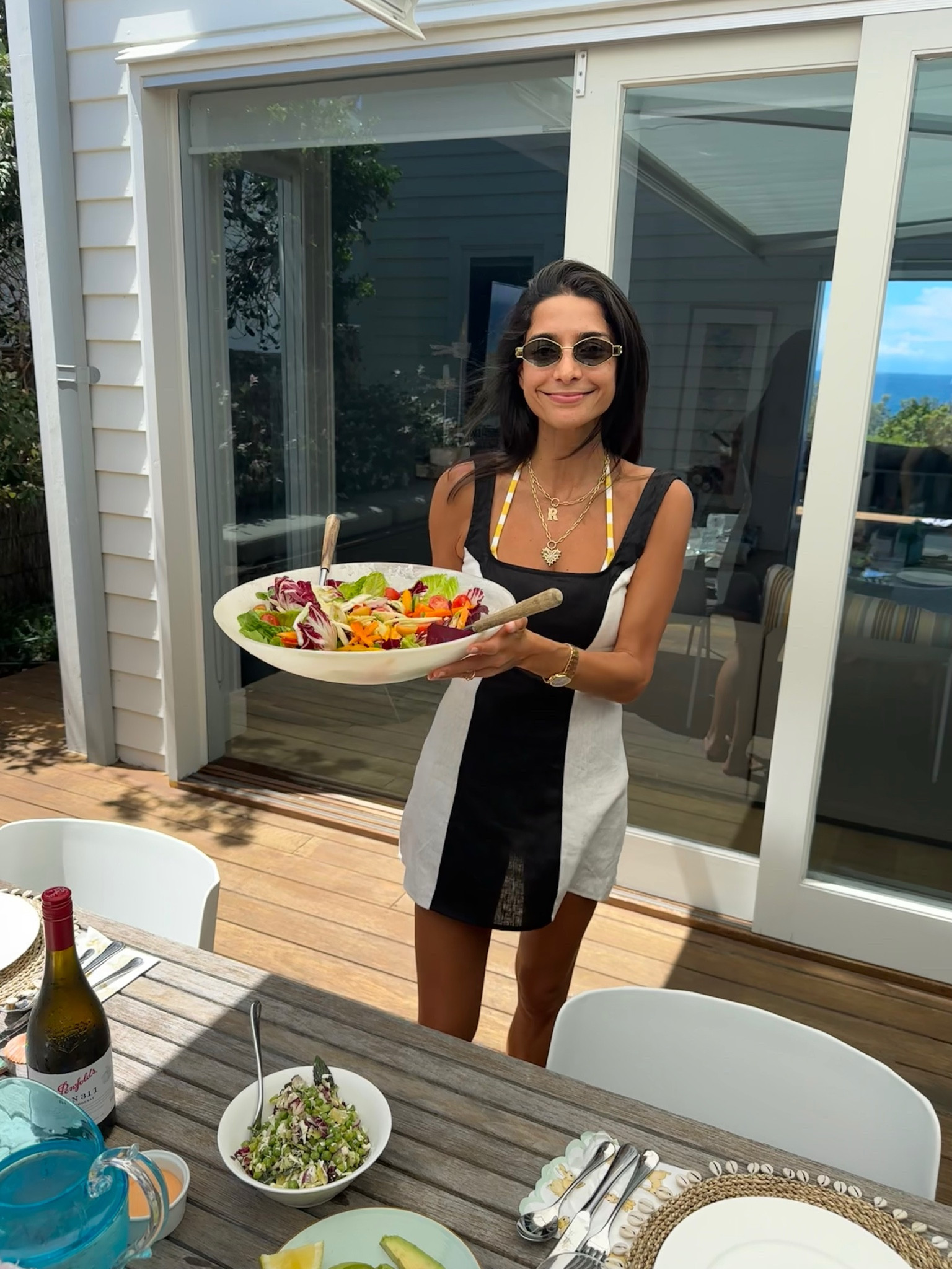 🖤🤍 A summer minidress on repeat! 



#LTKaustralia #LTKstyletip