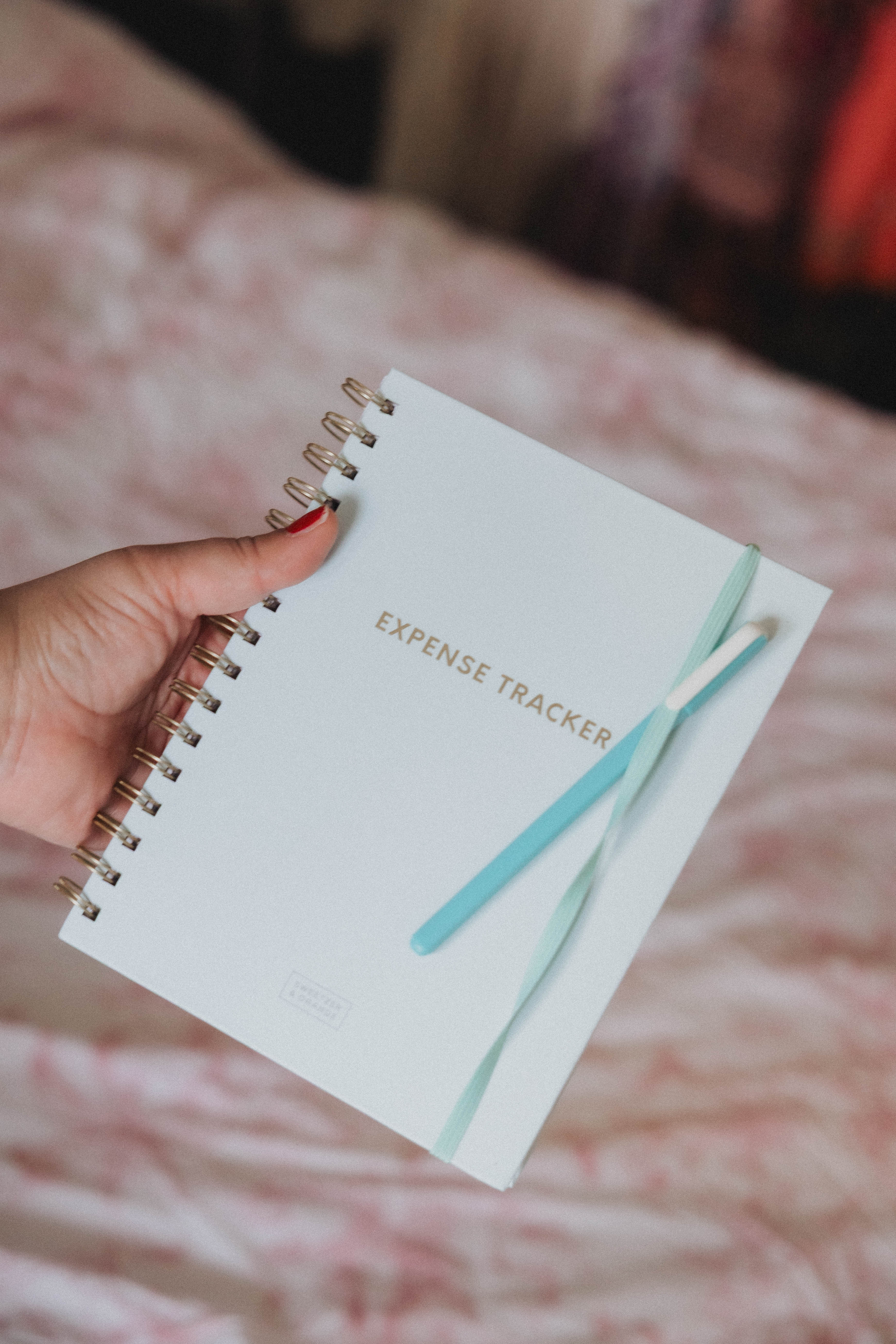 I’m obsessed with this expense tracker because it finally made budgeting feel easy instead of overwhelming. If you’re trying to track spending, save money, pay off debt, or stick to a budget, this is the tool that actually works in real life. I love how it breaks down expenses clearly, shows exactly where my money is going, and helps me stay consistent without overthinking every dollar. Whether you’re budgeting on a paycheck, managing monthly bills, or just trying to stop overspending, this expense tracker keeps everything organized and stress-free. It’s simple, effective, and honestly a game-changer for personal finance, budgeting goals, and money management.

#LTKHome #LTKFindsUnder50 #LTKSaleAlert