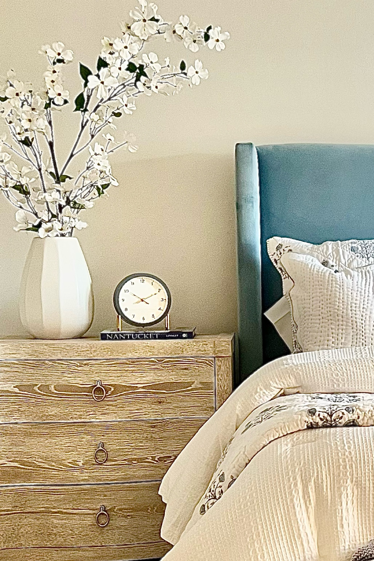 Nightstand decor! 

#LTKhome #LTKsalealert #LTKstyletip