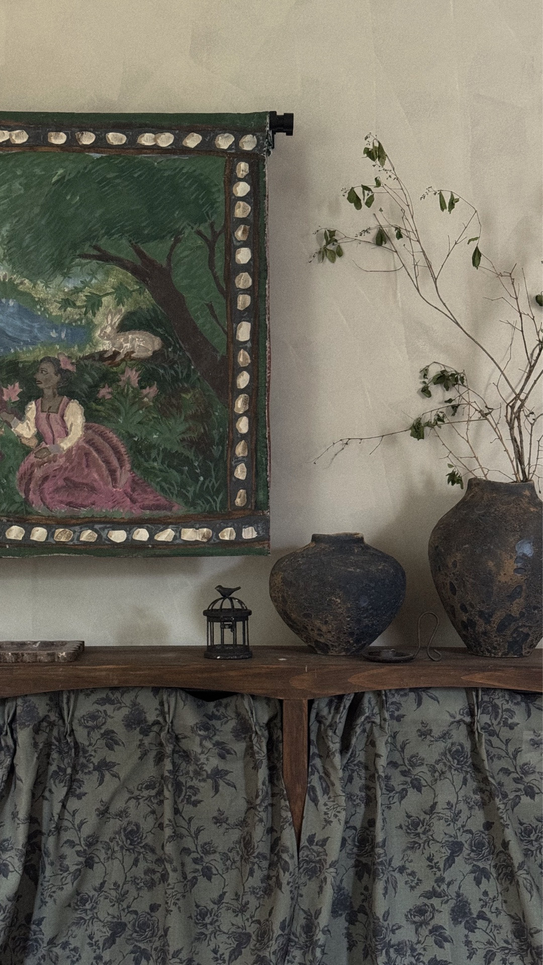 I skipped the Frame TV and hid my television behind a tapestry instead, and I honestly love the look even more, would you ever try this Frame TV alternative in your own home?

#LTKHome