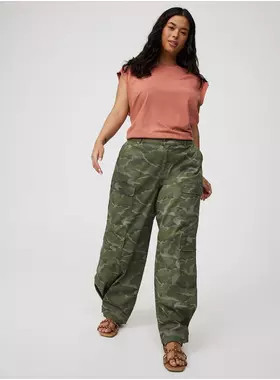 High-Rise Baggy Cargo Wide Leg Pant | Torrid (US & Canada)