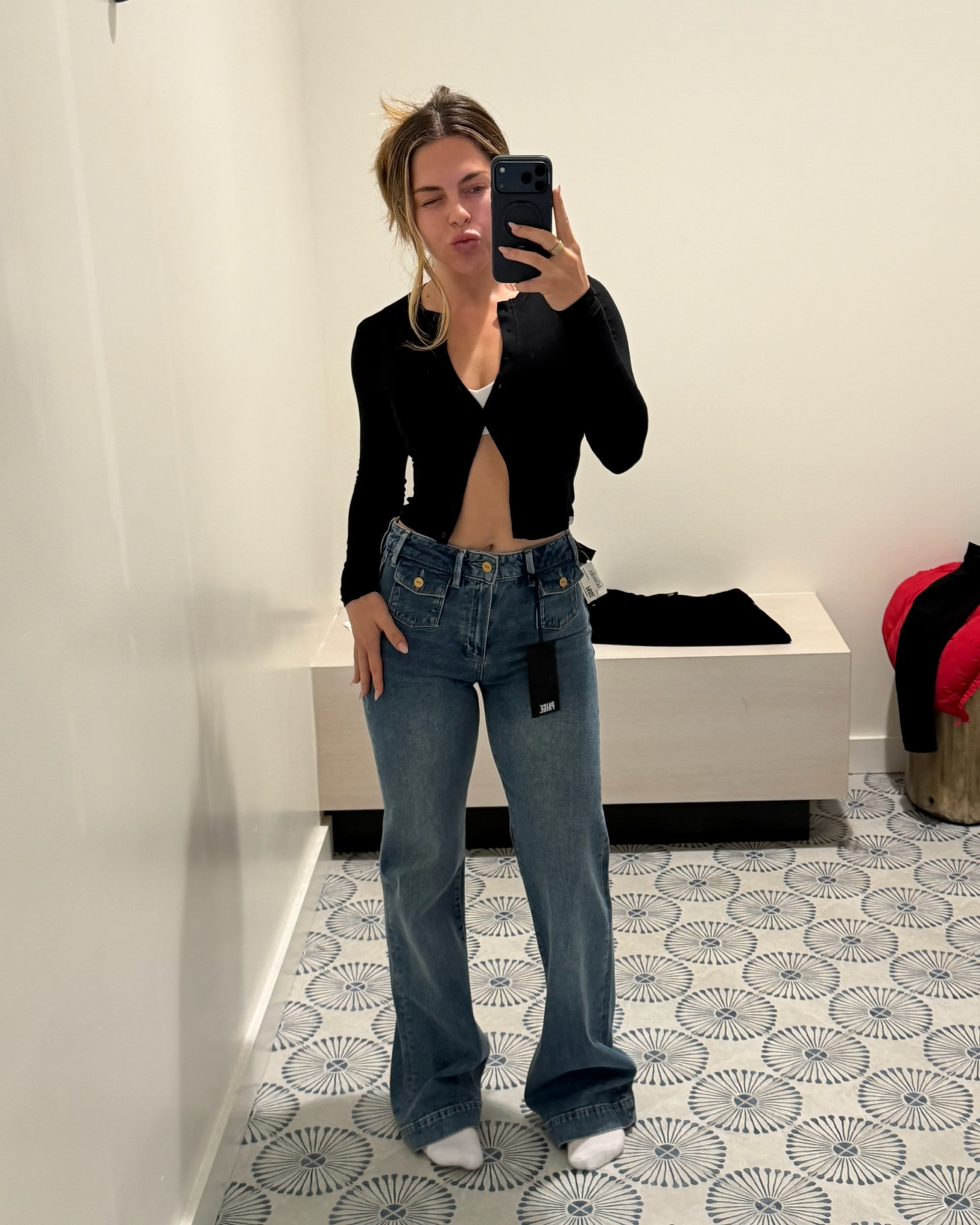 Paige jeans try-on! Love these styles for fall.