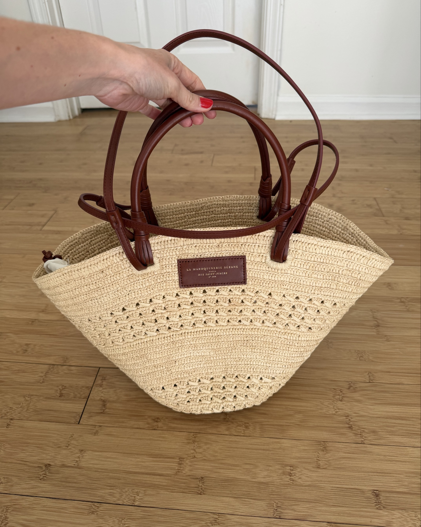 THE PERFRCT RAFFIA BAG! Obsessed !!!! 
Brings texture, contract, and chicness to every outfit. Will go with everything!!! From day dates, beach, dinner, coffee, etc. she’s eveything!! 

Sézane Justine basket bag

#sezane #justinebasketbag #raffiabags 

#LTKSeasonal #LTKootd #LTKmomlife