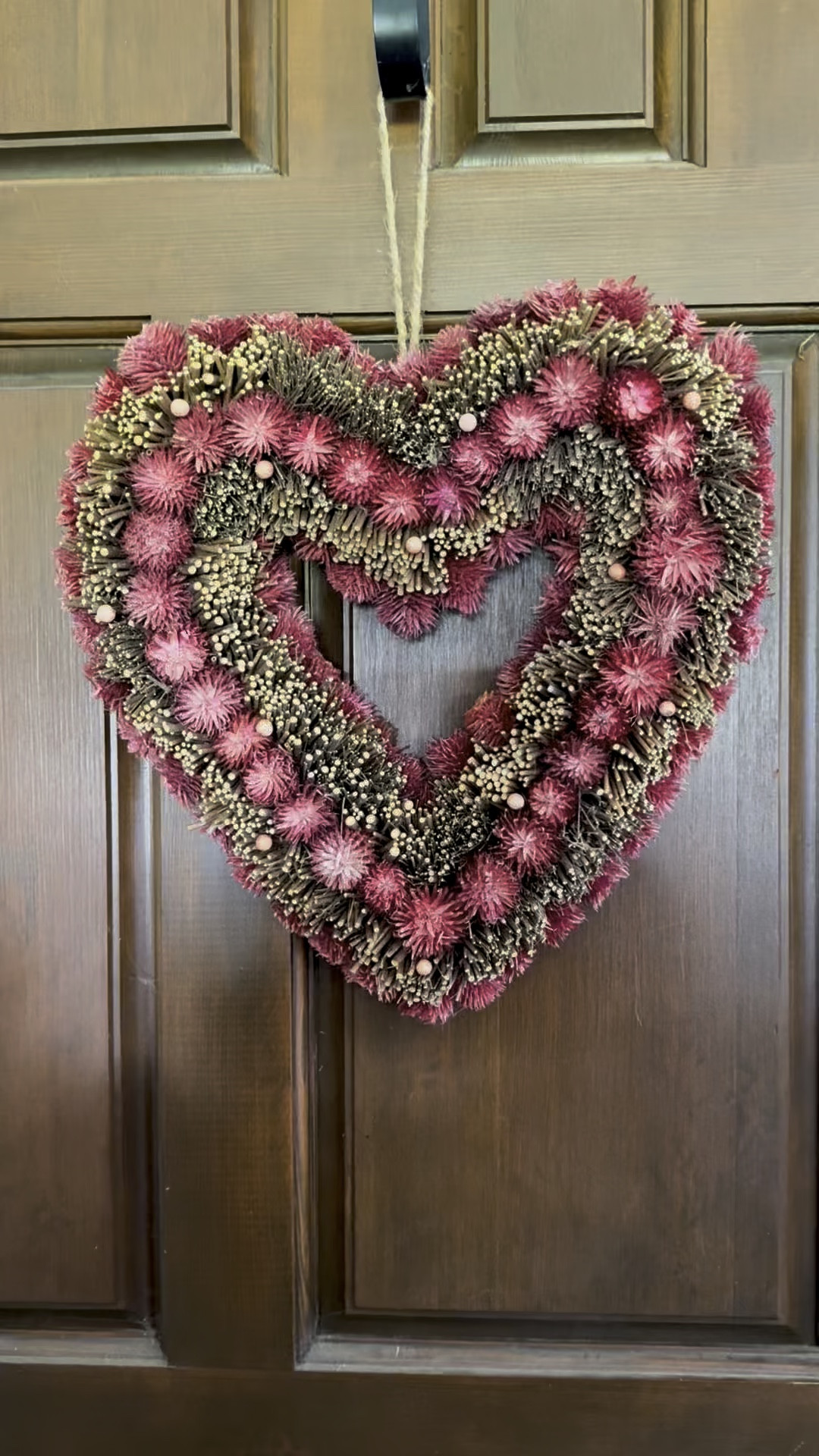 Love this gorgeous Valentine’s Day wreath! It’s been a favorite for years!! Trending Valentine’s Day decor. 💗❤️

#LTKHome #LTKFindsUnder50 #LTKSeasonal