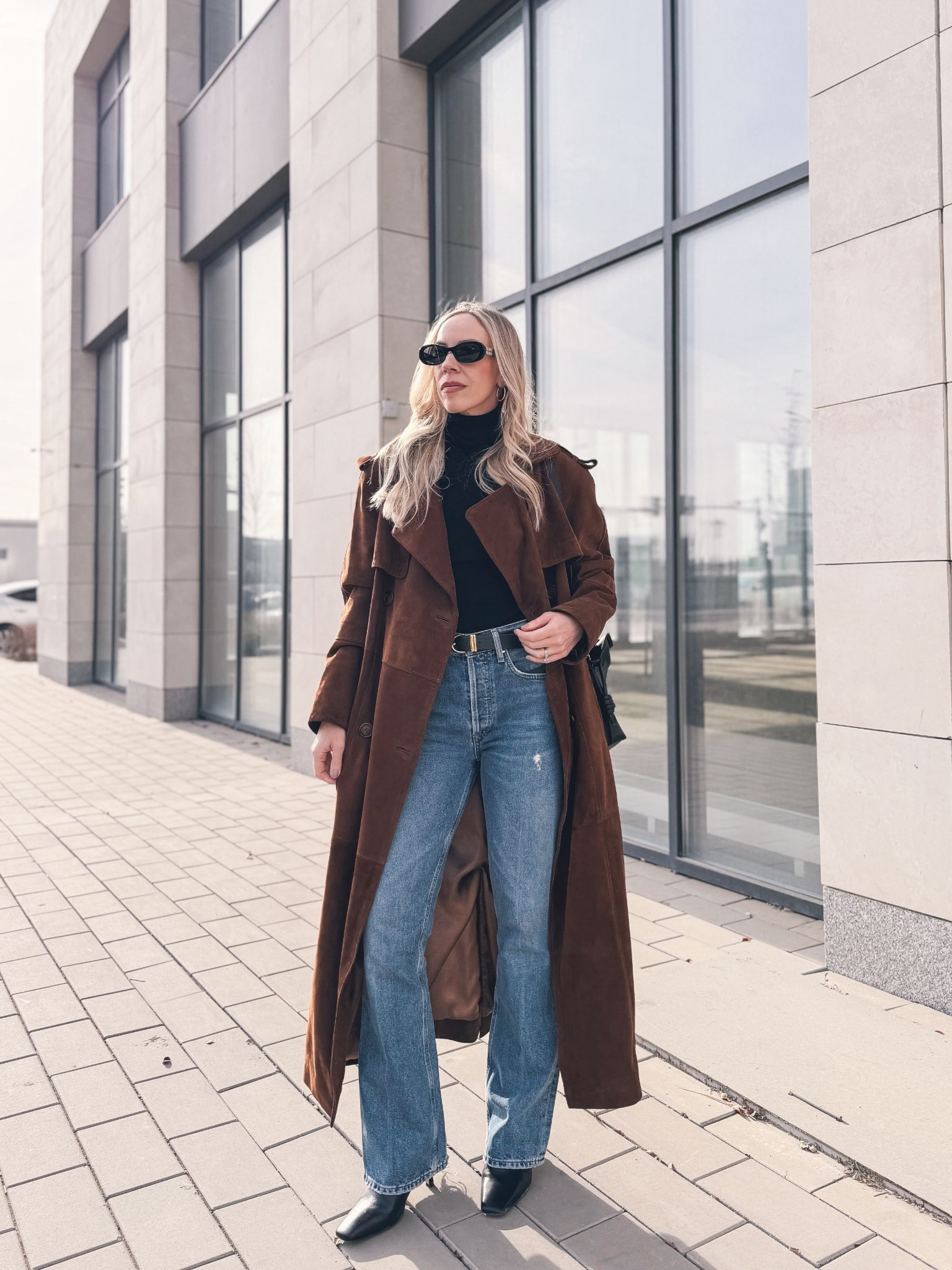 Spring outfit, suede trench coat, CBK style, minimal, bootcut jeans, spring trendstrends

#LTKspring #LTKOver40 #LTKspringtrends