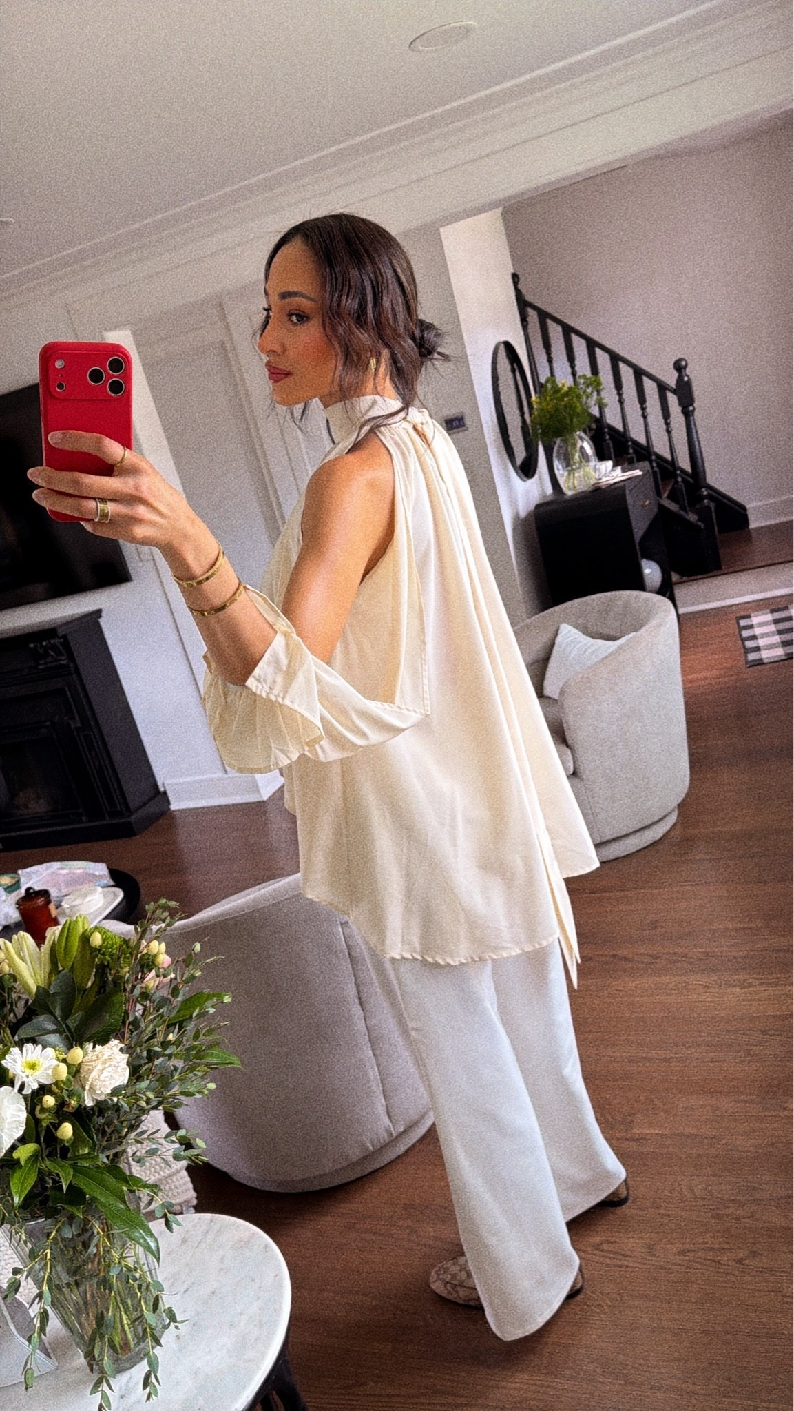 Soft elegance with a touch of old money energy 🤍✨ #OOTD #NeutralStyle #EffortlessChic #MinimalLuxury #ClassyStyle #FashionInspo #CleanGirlAesthetic #Resortwear #ElegantStyle #StyleInspo

#LTKdayinmylife #LTKgrwm #LTKTall