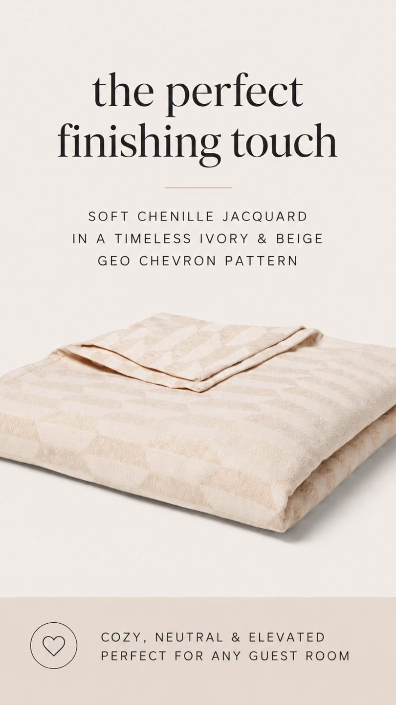 The Cozy Guest Room Blanket I’m Obsessed With

I just got this blanket for Savannah’s old room turned guest room and I’m obsessed. It’s incredibly soft and cozy with the prettiest ivory and white chenille jacquard pattern that works so well with a neutral space. It looks and feels much more expensive than it is—and the king size is only $60. Such a good Target find!

#LTKHome #LTKSeasonal