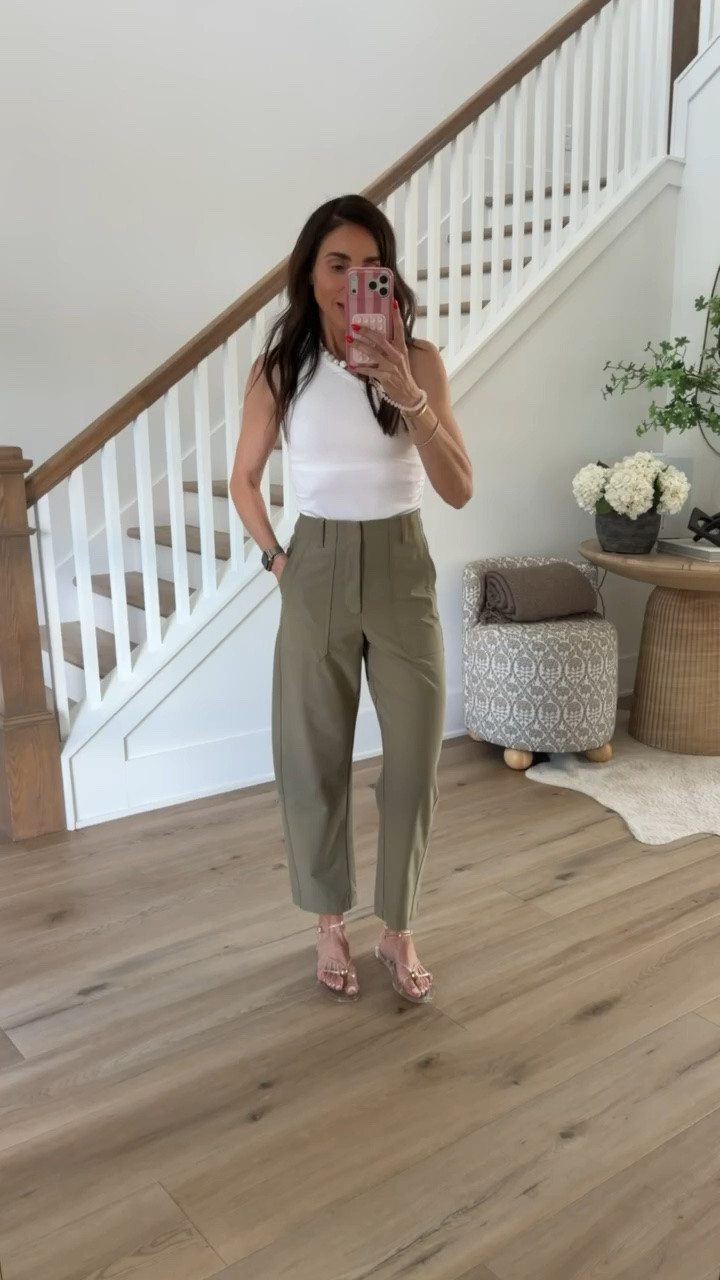 ATHLETA SALE, I'm wearing size 0 in pants.

#LTKootd #LTKSaleAlert