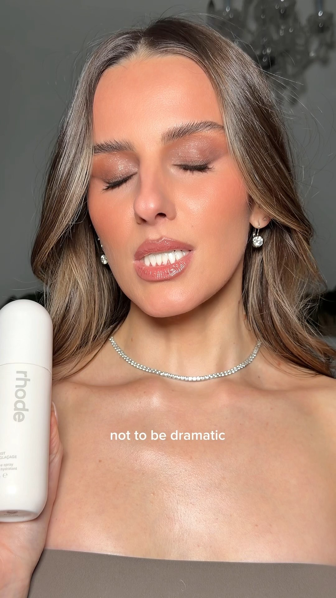 Mink holiday makeup

#LTKBeauty