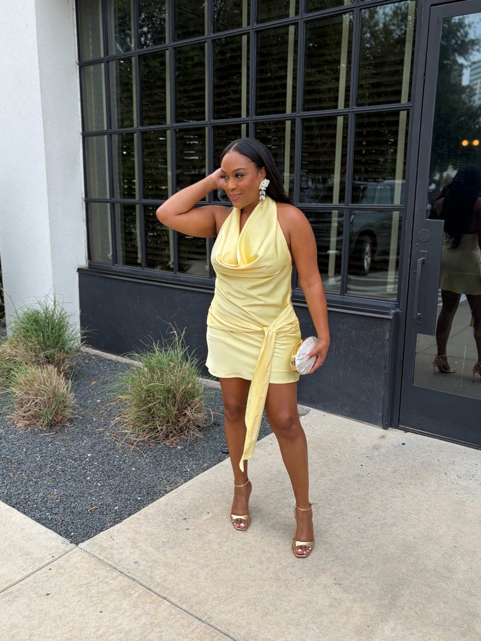 A round of applause for this dress👏🏾💛 It’s so good and perfect for date night. I think it’s sold out at Zara but I’ll drop the item number below.

Dress deets👇🏾
2745/533/300

Similar options are linked here.

#LTKSeasonal #LTKootd #LTKTravel