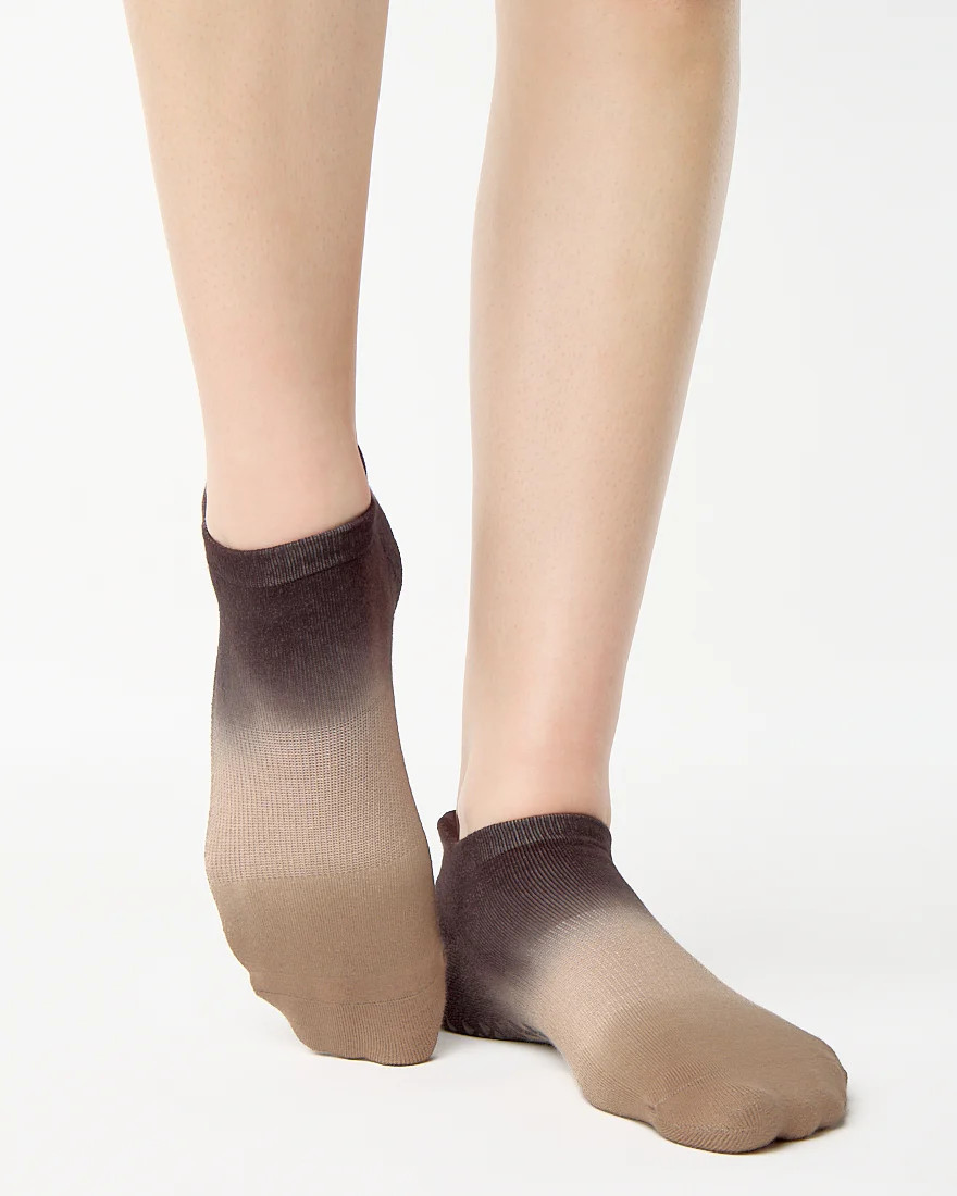 Wyatt Full Foot Grip Sock | Pointe Studio (US)