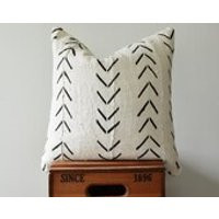 THE WALLA WALLA African Mudcloth Pillow Cover | Etsy (US)