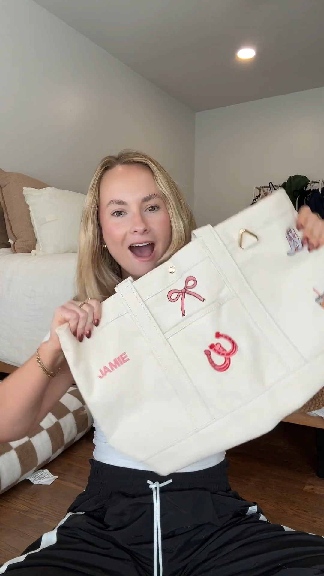 The cutest custom tote that would make the BEST gift idea for anyone in your life !!! 🎀👜 

#LTKFindsUnder100 #LTKHoliday #LTKGiftGuide