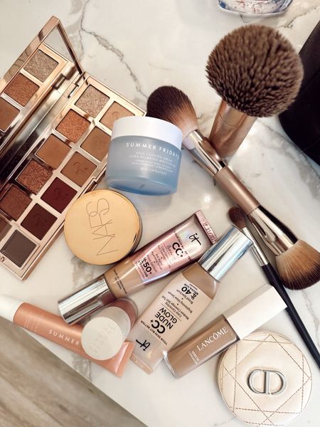 My current makeup/beauty routine!
DIBS 15% off code: LILLIEBAG

CC Cream shades: LIGHT
Summer Fridays: birthday cake & pink cloud 
Lancome serum: 305N
Nars: Laguna 02


Makeup. Beauty. Summer Fridays. 

#LTKfindsunder100 #LTKfindsunder50 #LTKbeauty