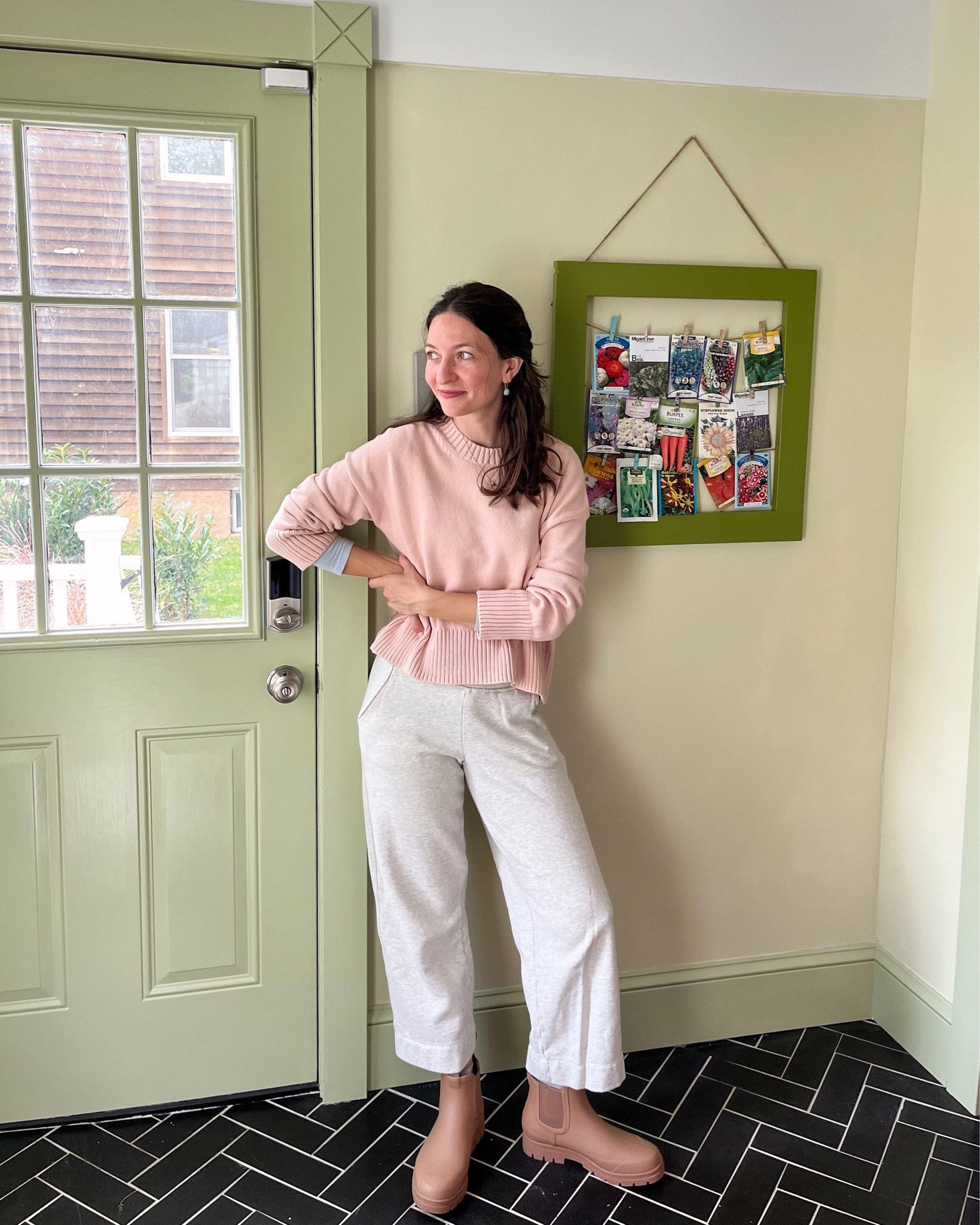 Put together but laid back & comfortable… always the vibe ✨

Alternate caption inspired by @margaretofyork: We keep the garage door opener because the gray really pops against the green 😜 Go read her post about her very visible vent if you want to feel better about everything not always being “picture perfect”… what even is that anyway?!

#LTKhome #LTKSeasonal #LTKfindsunder50