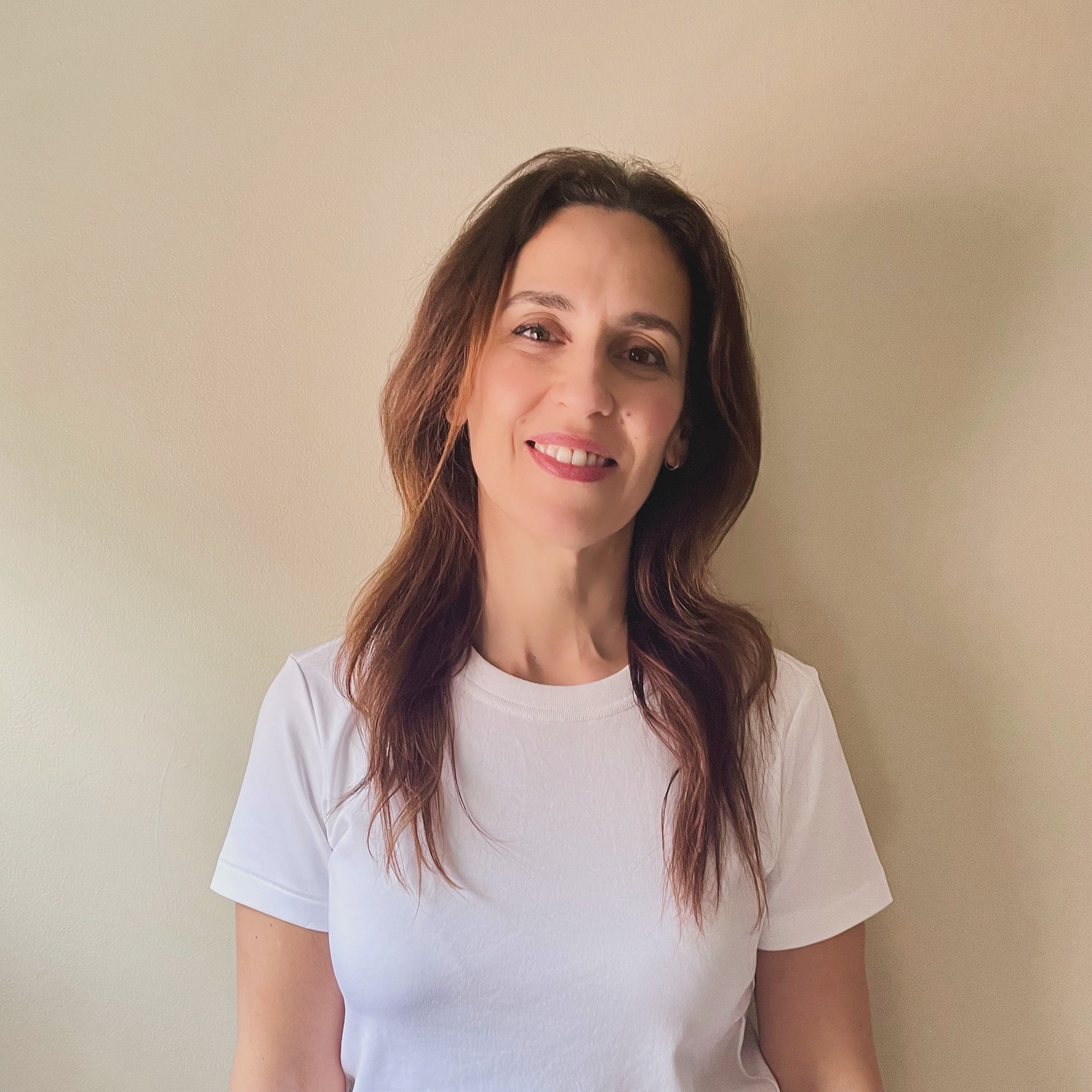 It’s T-shirt season and time for a refresh. My favorite tshirt is from Uniqlo  
Shop below 

#tahirtseason #besttshirts #uniqlo