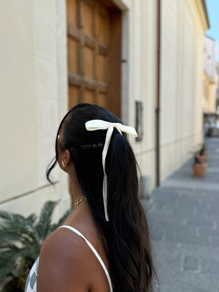 I was all about the accessories on this trip. So glad I was able to get these hair clips on Amazon at the last minute. #Amazon #AmazonFind #Hair 

#LTKBeauty #LTKStyleTip #LTKTravel