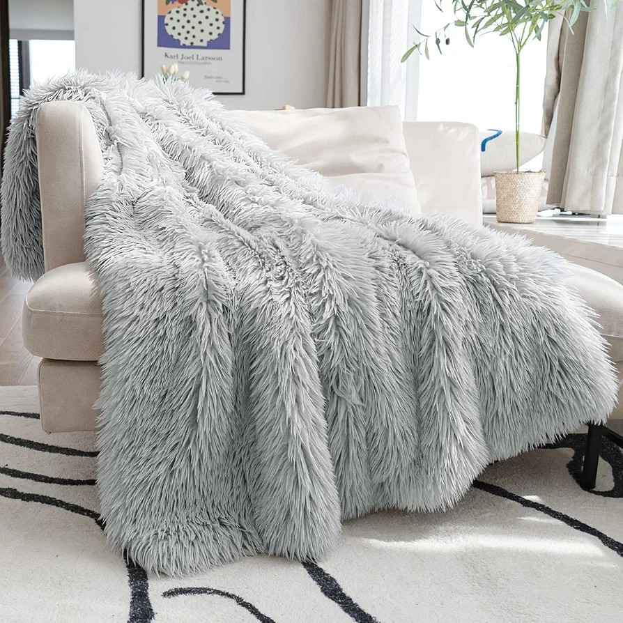 JONIYEAR Decorative 2.8" Long Hair Soft Fuzzy Faux Fur Throw Blanket 50" x 60",Luxury Reversible ... | Amazon (US)