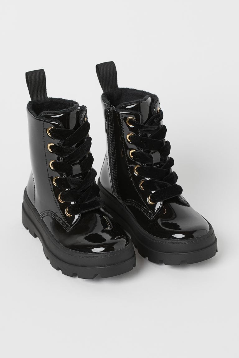 Warm-lined Boots
							
							$29.99 | H&M (US + CA)
