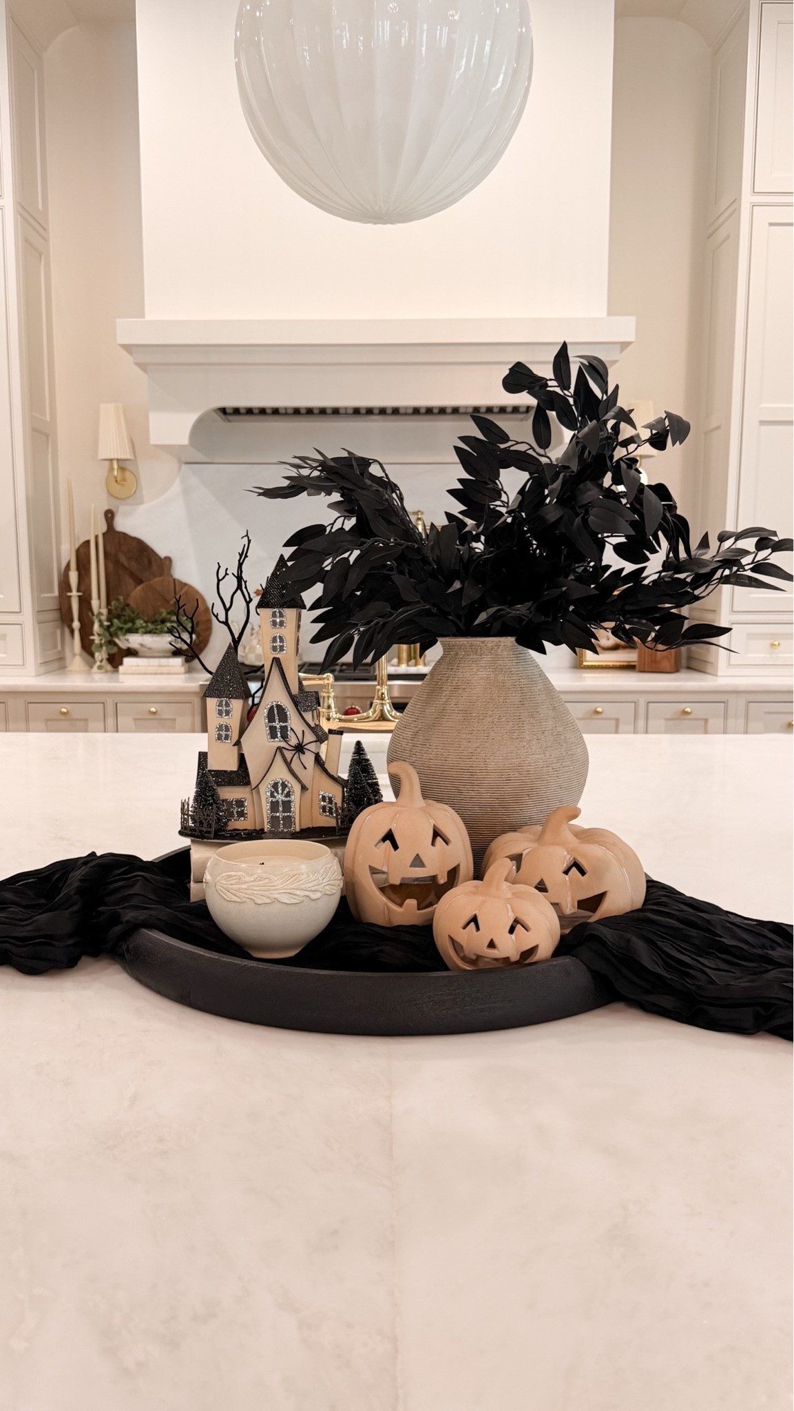 Halloween centerpiece idea!

#LTKHome #LTKSeasonal
