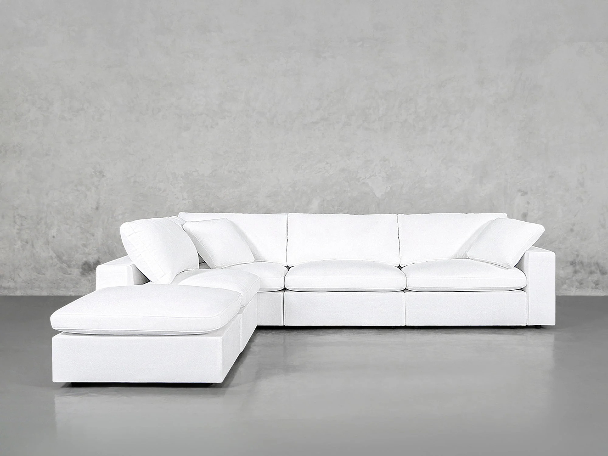5-Seat Modular Corner Lounger Sectional - Pure White / Classic / Standard | 7th Avenue