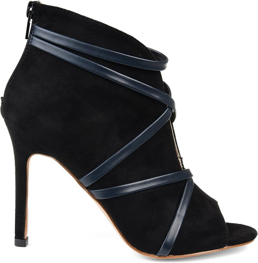 Brinley Co. Womens Center Cutout Bootie | Amazon (US)