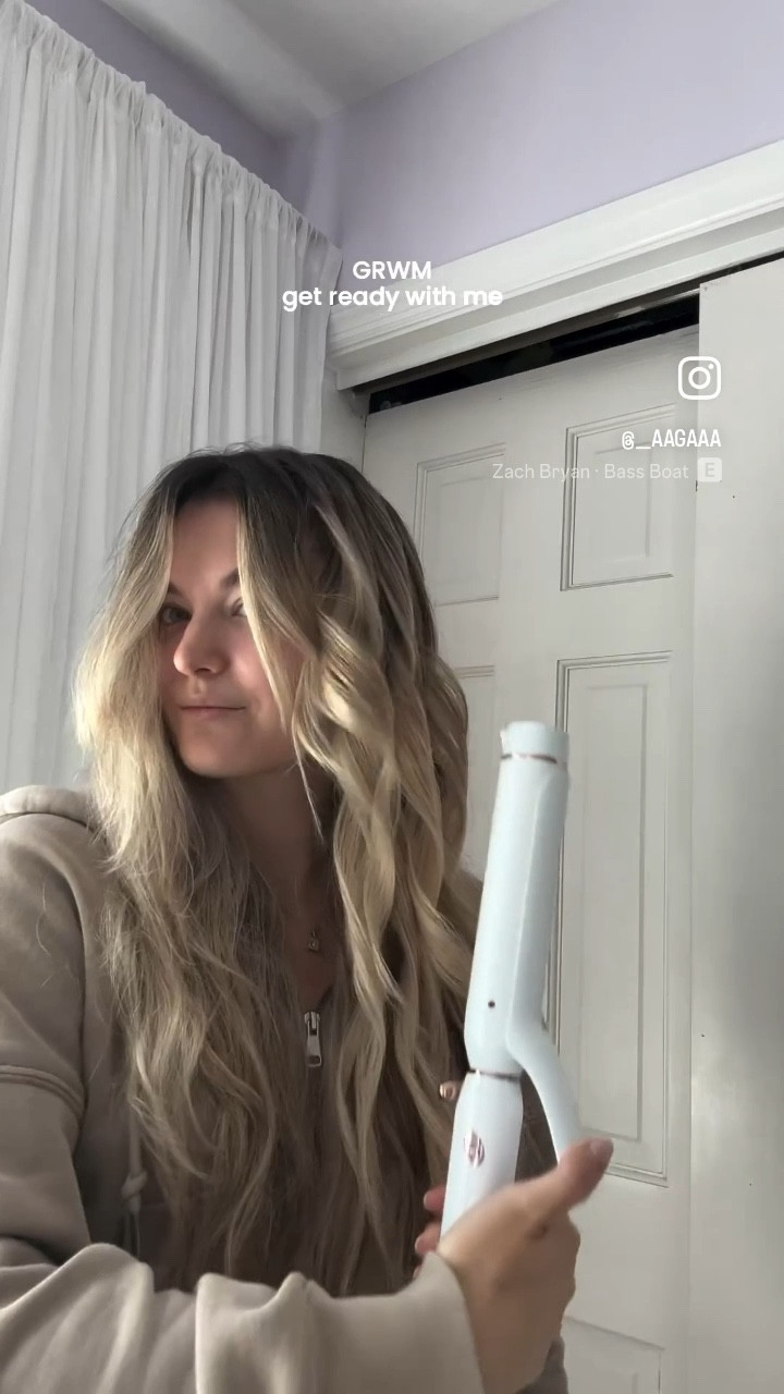 My favorite curling iron this year, 40% off +additional 25% off with code: FF25🤍✨

#LTKtravel #LTKfindsunder100 #LTKbeauty