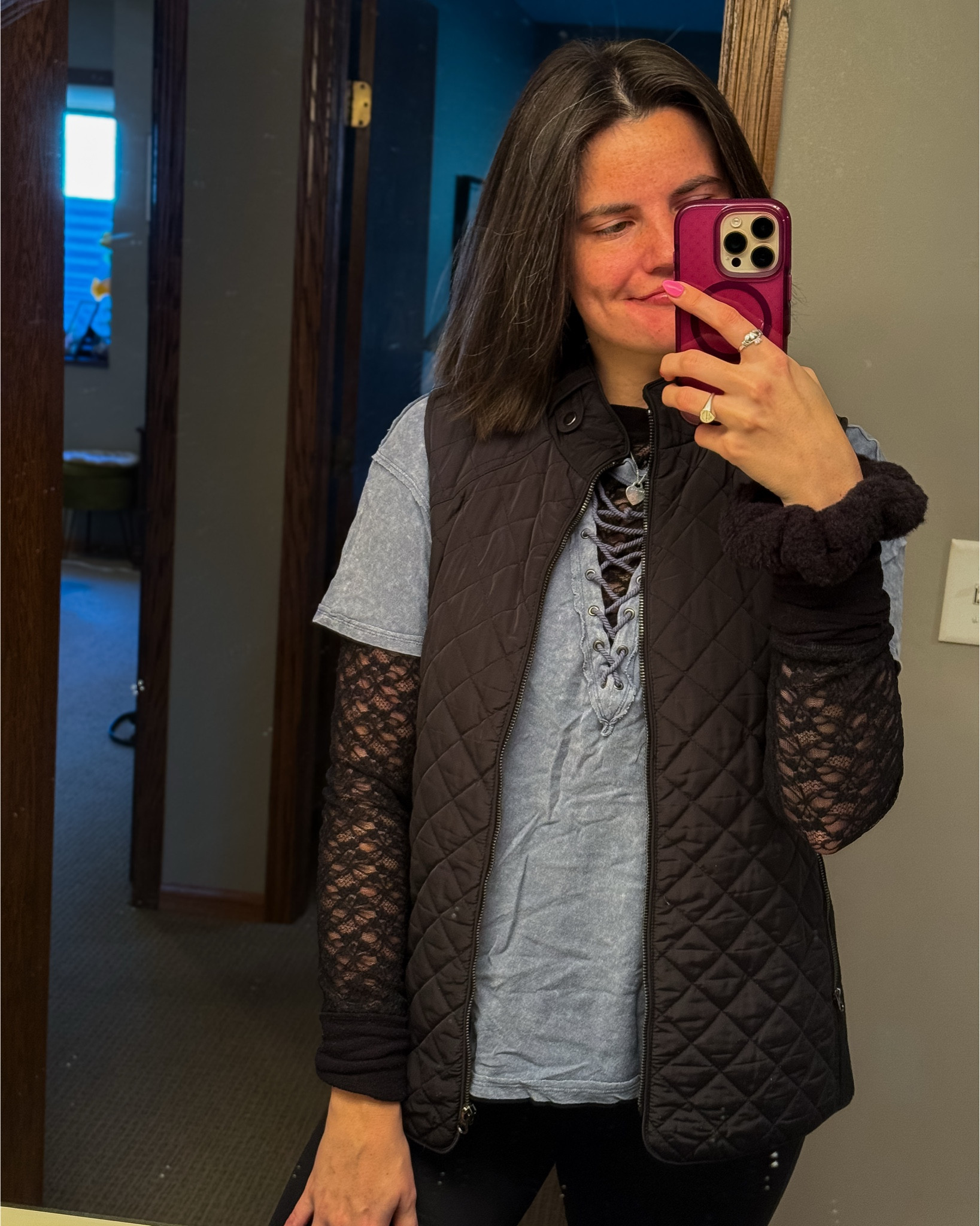 A lace layering moment🖤💙 To add to any short sleeve top during the winter add a long sleeve top with lace, studded or other statement looks.
Outfit - old items similar clothing linked🩶
Free people tops, stitch fix vest, fleece line leggings

#LTKFindsUnder50 #LTKFindsUnder100 #LTKStyleTip
