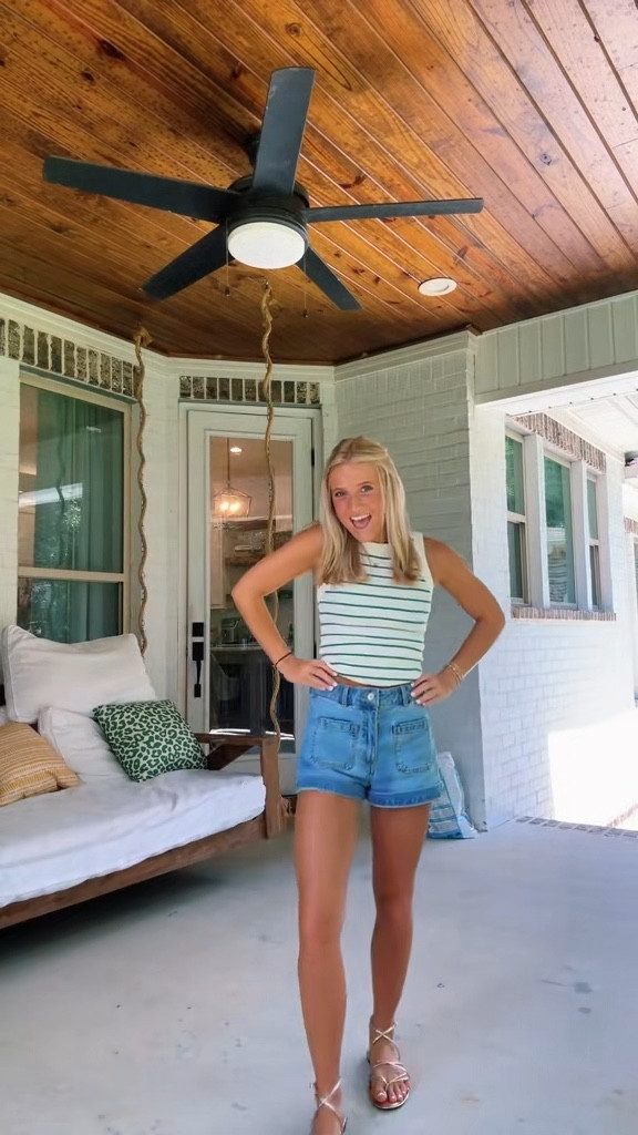 Missing summer right about now!!! 🤎🤎