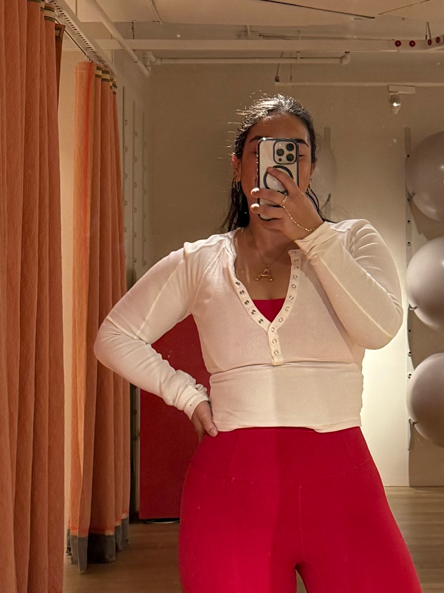 comfy teeeee 

#LTKStyleTip #LTKU #LTKSeasonal