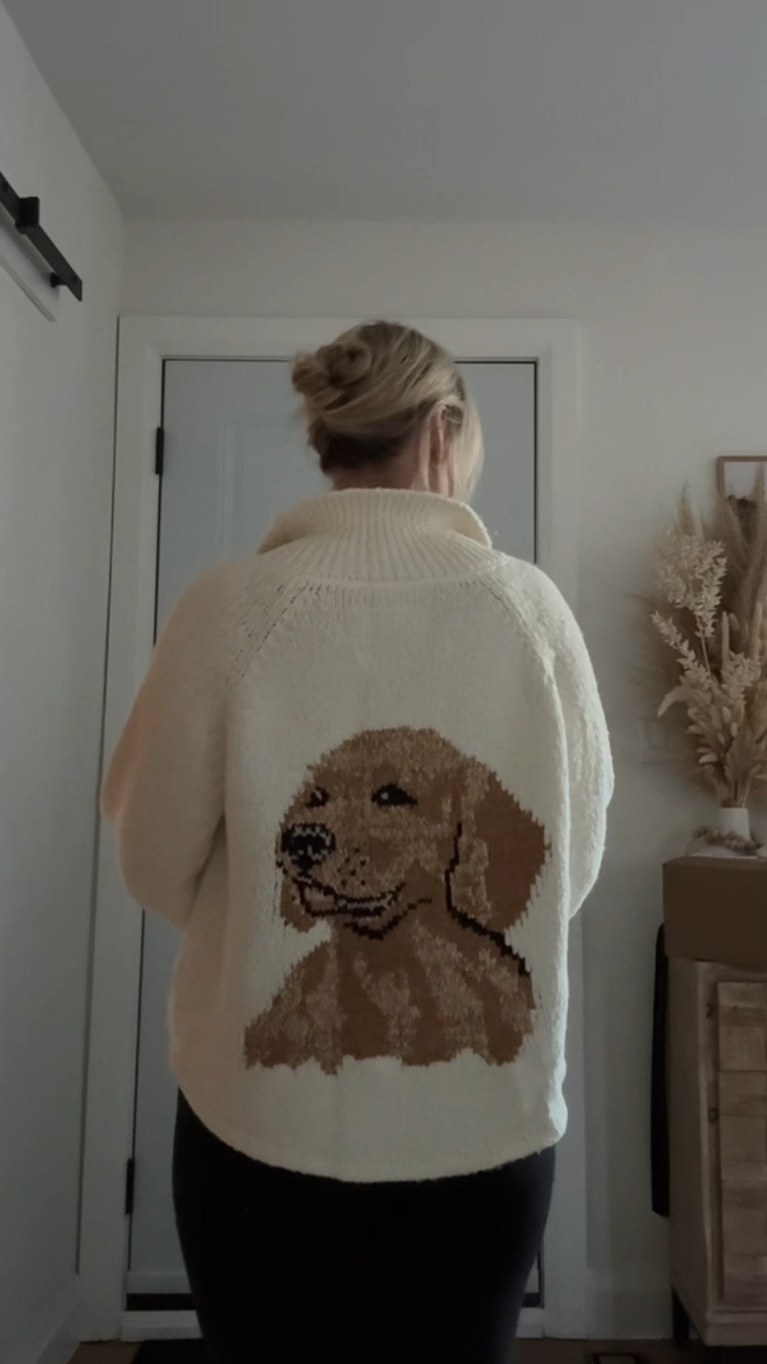 golden retriever lovers 🦮🦮🦮 #goldenretriever #dogmom #fallootd 

#LTKstyletip #LTKcanada #LTKbeauty