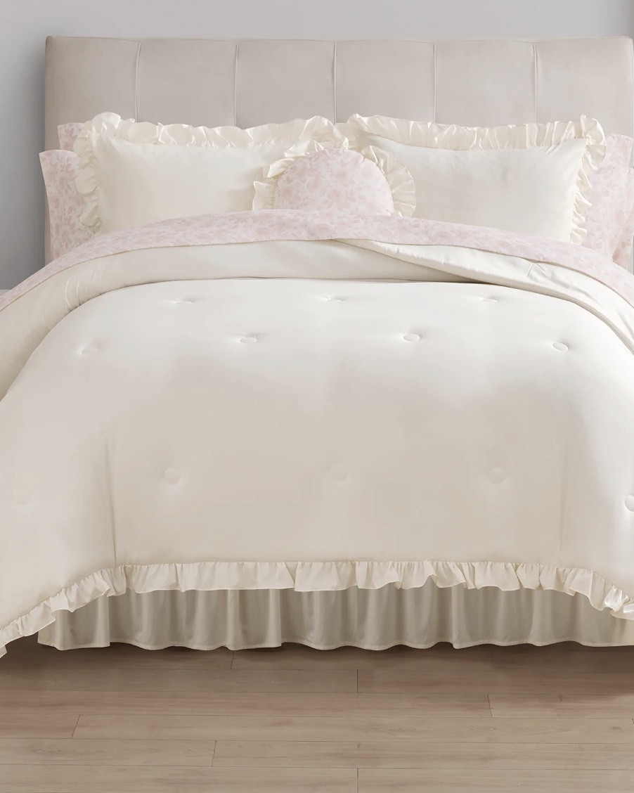 Loving this set from Mainstays. You get 4 pillowcases, 2 shams, 1 decorative pillow, a fitted sheet, a flat sheet, and a comforter for under $70! 

#LTKHome #LTKspringtrends