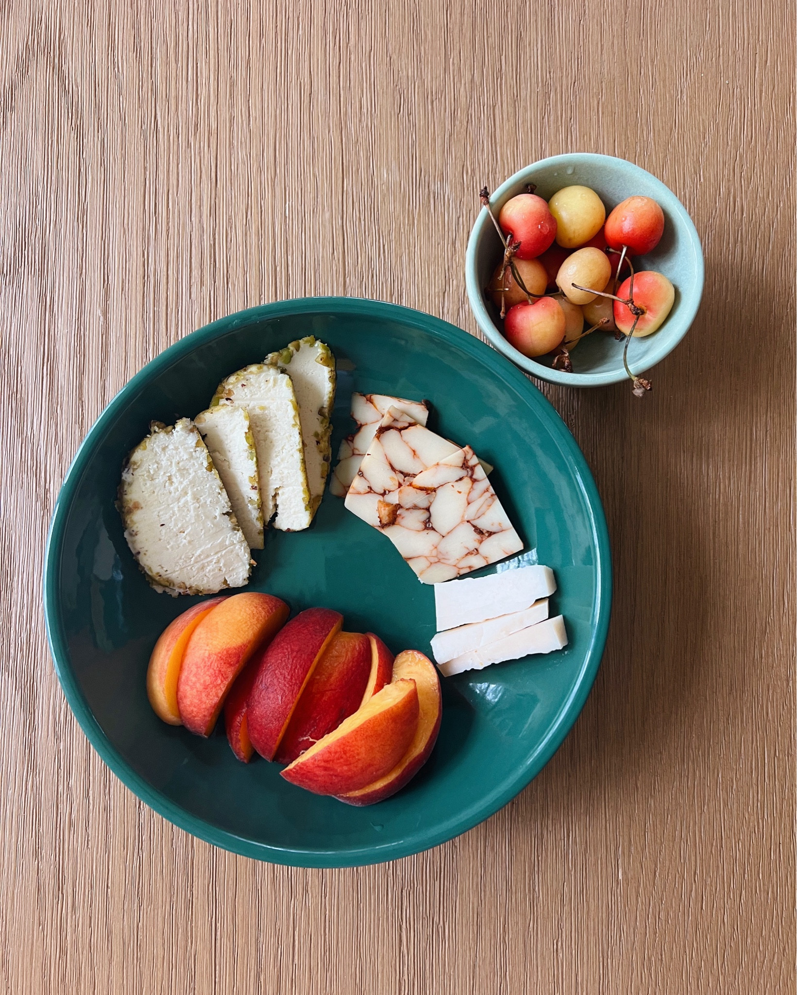 girl lunch aesthetic 🧀🍑🍒 
Anthropologie latte bowl dish sets

home decor
pretty bowls
Anthropologie home

#LTKSaleAlert #LTKHome