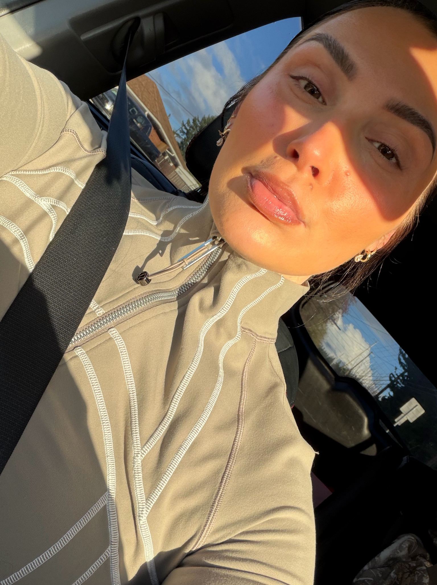 The sun as my filter! It was a lulu day! 

#LTKmomlife #LTKMidsize #LTKootd