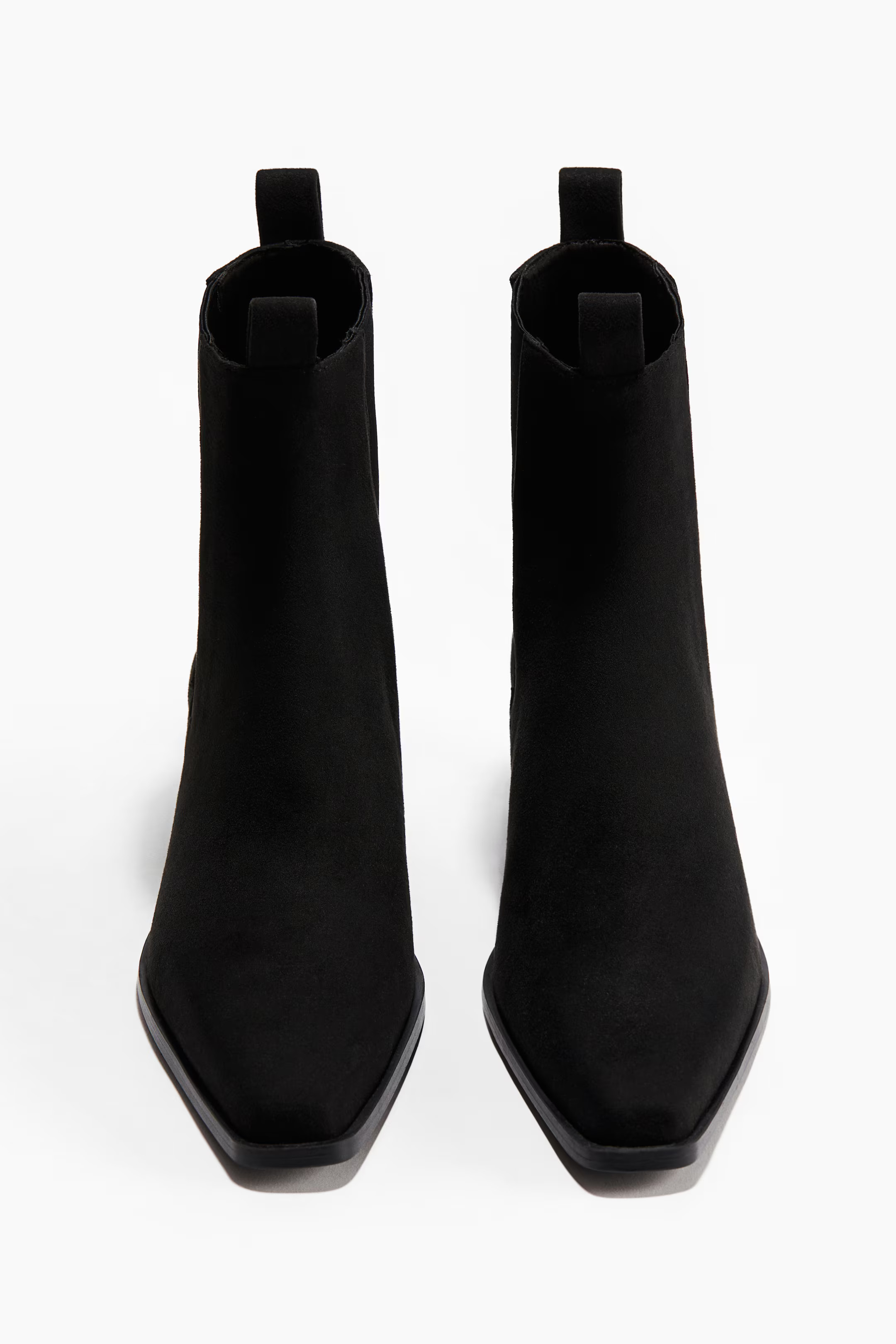 Chelsea boots | H&M (UK, MY, IN, SG, PH, TW, HK)