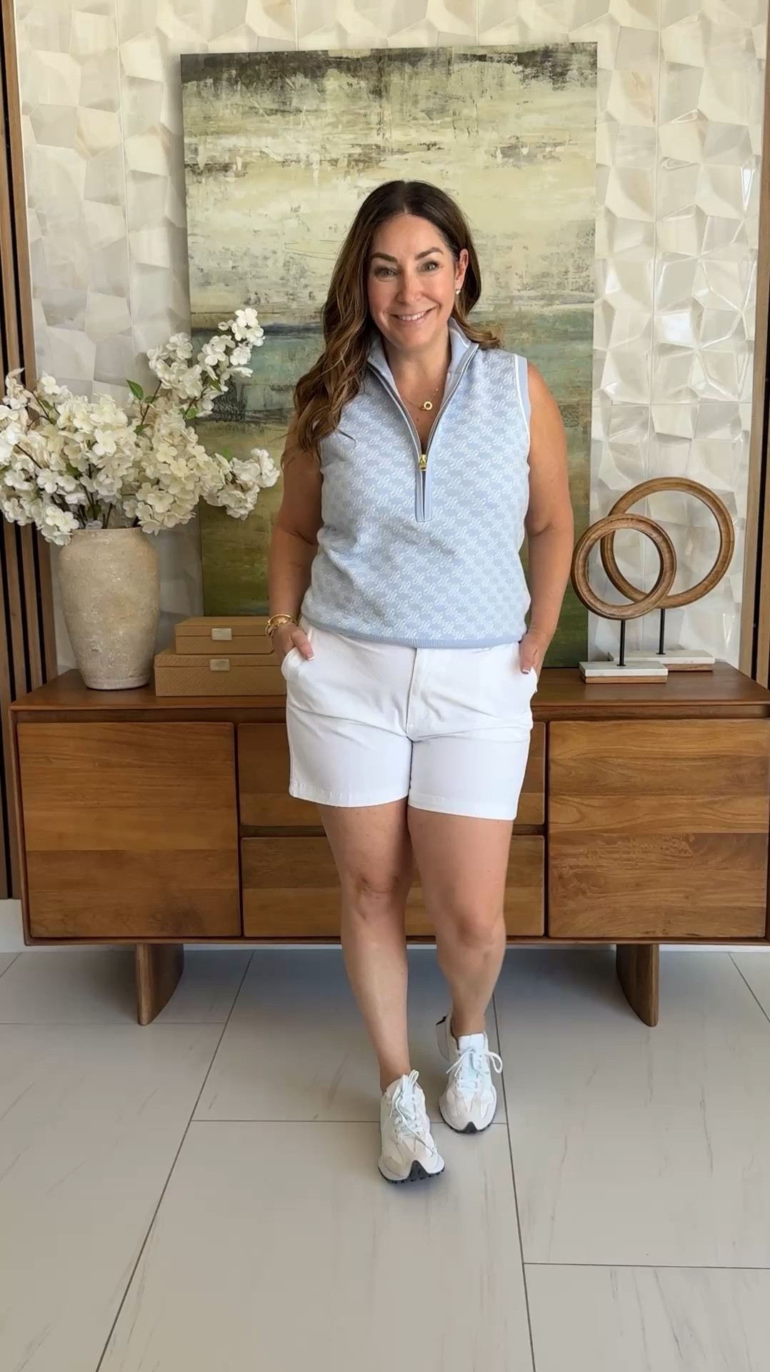 Varley top tts, L and white chino short 5” inseam size up if inbetween, 14

#LTKootd #LTKmomlife #LTKOver40