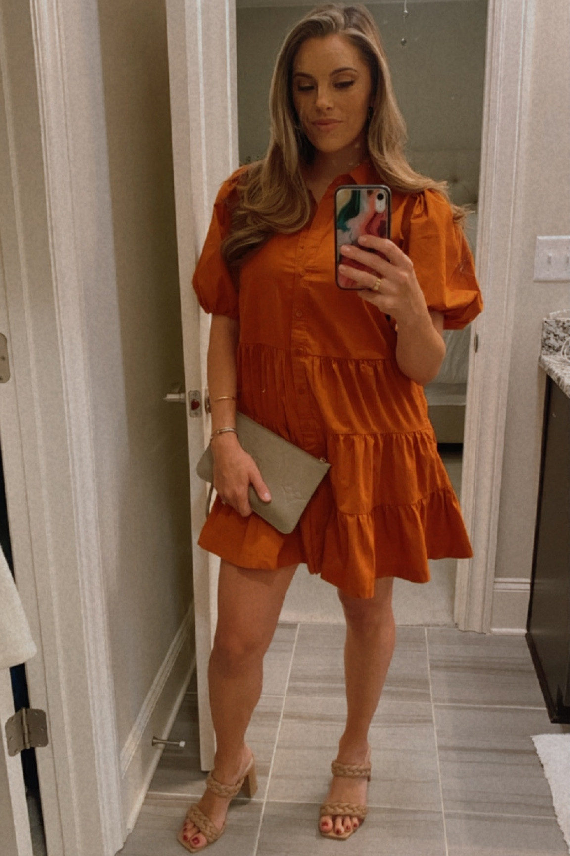 The perfect transitional dress 

#falldress #falloutfit #dress #workdress #datenightdress

#LTKworkwear #LTKstyletip #LTKSeasonal