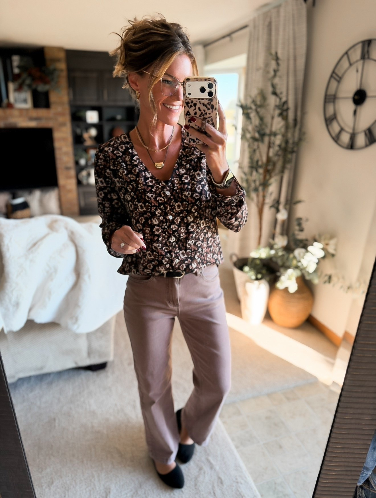 Workwear OOTD
Top/ small
Jeans/ medium

#LTKSeasonal #LTKOver40 #LTKWorkwear