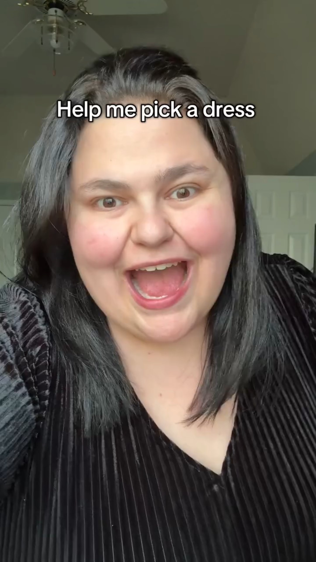 Help me pick a dress! #TheLoseItLog #HealthJourney #WLJourney