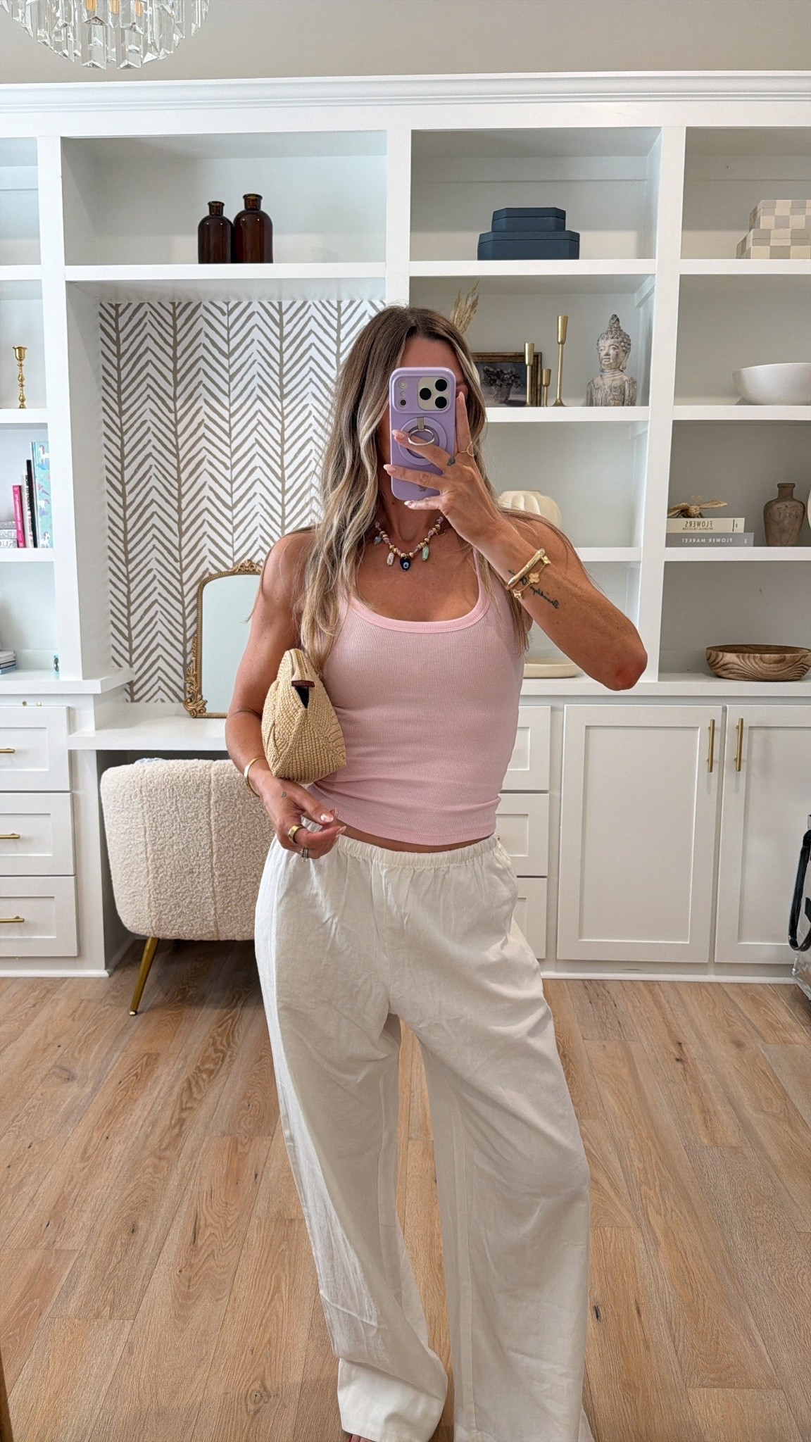 XS tank, S pants @Aritzia

#LTKootd
