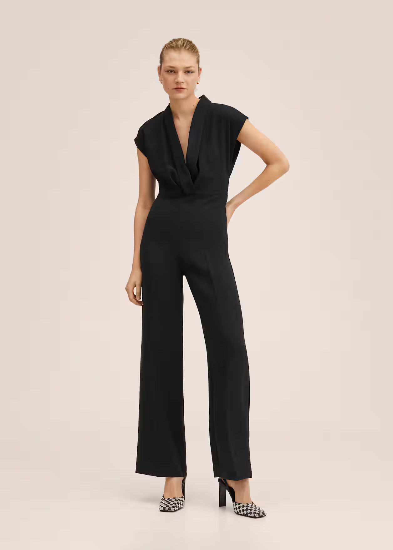 Wrap neckline jumpsuit | MANGO (US)